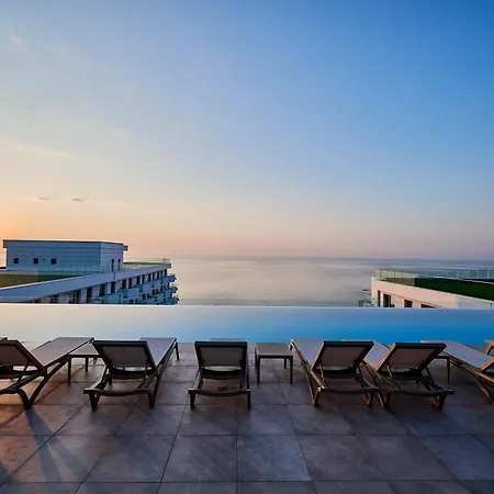 Caro In Infinity Pool & * Năvodari