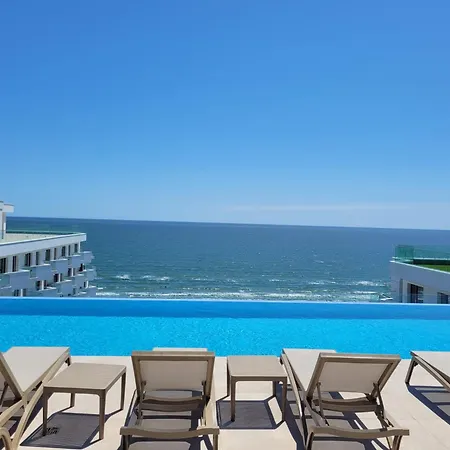 Apartment Caro - Infinity Pool & Navodari