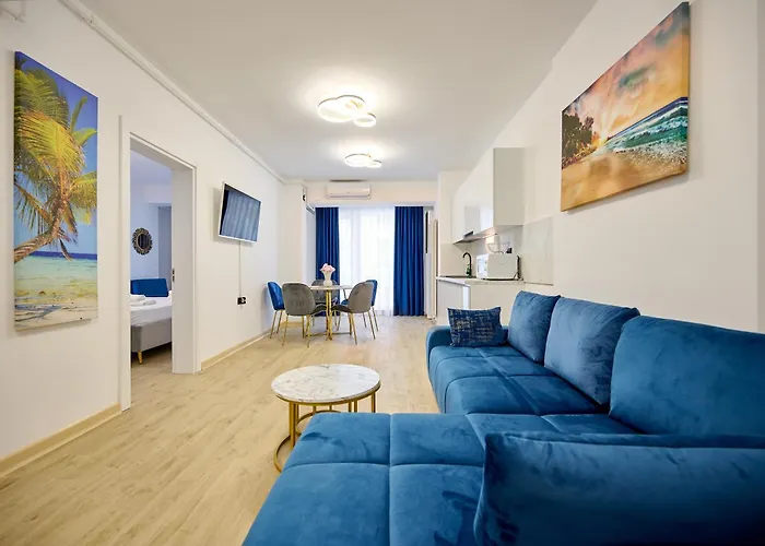 Apartment Caro - Infinity Pool & Năvodari